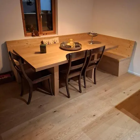 Charming Retreat In Near Flims Nyaraló *